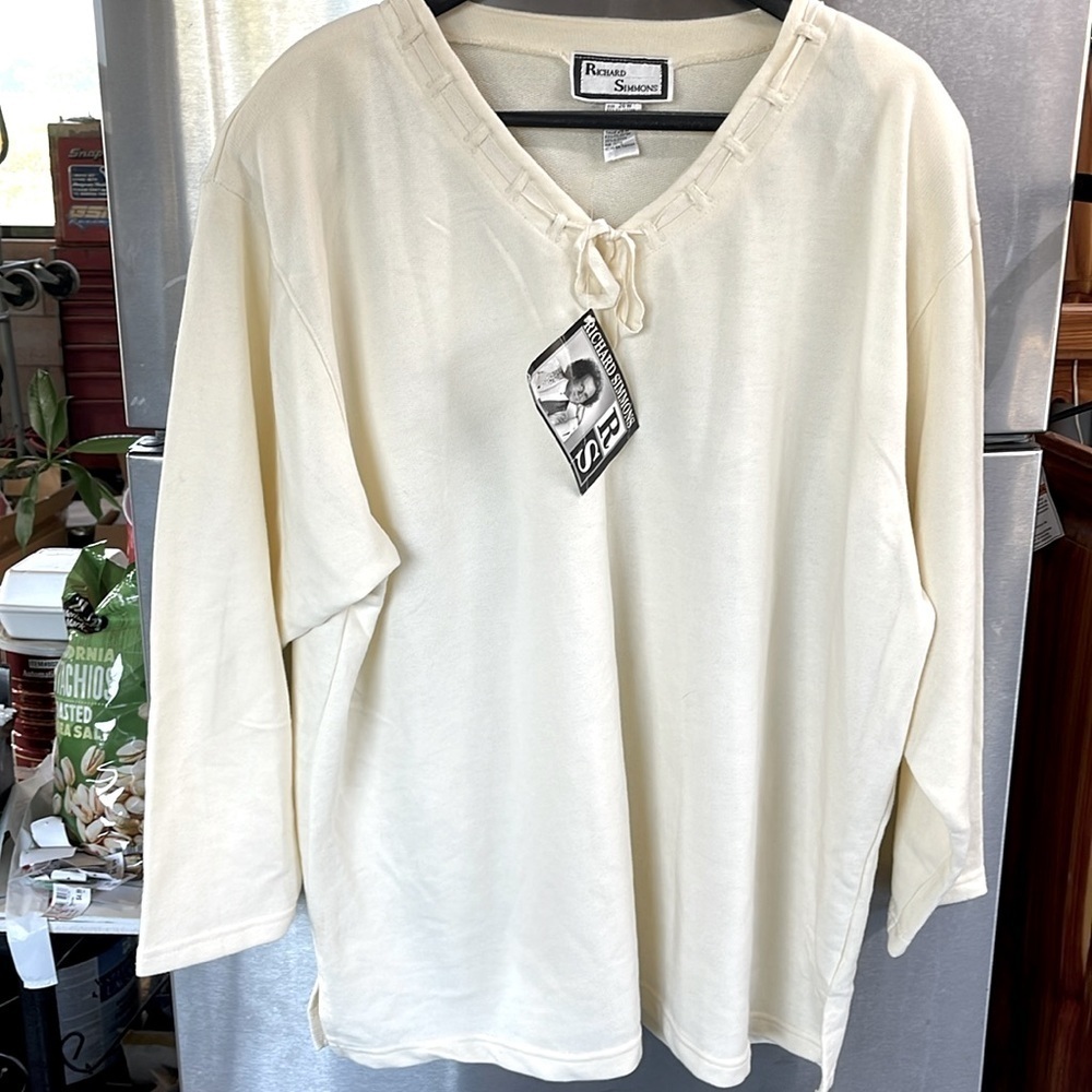 Richard Simmons‎ new with tags women’s 26 three-quarter sleeve fleece V-neck top